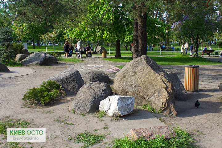 Парк «Киото» (цветение сакуры в Киеве)