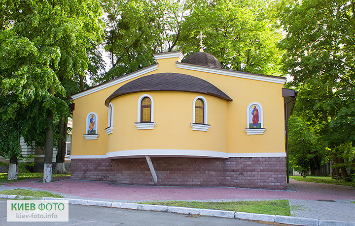 Церковь Пресвятой Троицы (в Институте фтизиатрии и пульмонологии)