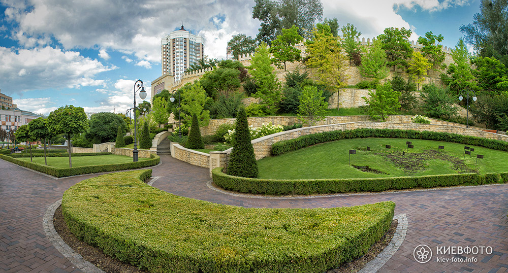 Парк Гейдара Алиева в Киеве